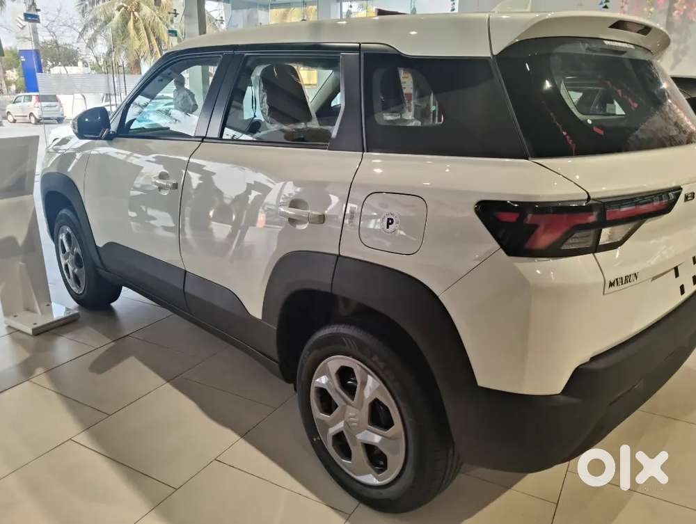 Maruti Suzuki Brezza Vxi  2026 Petrol 0 Km Driven