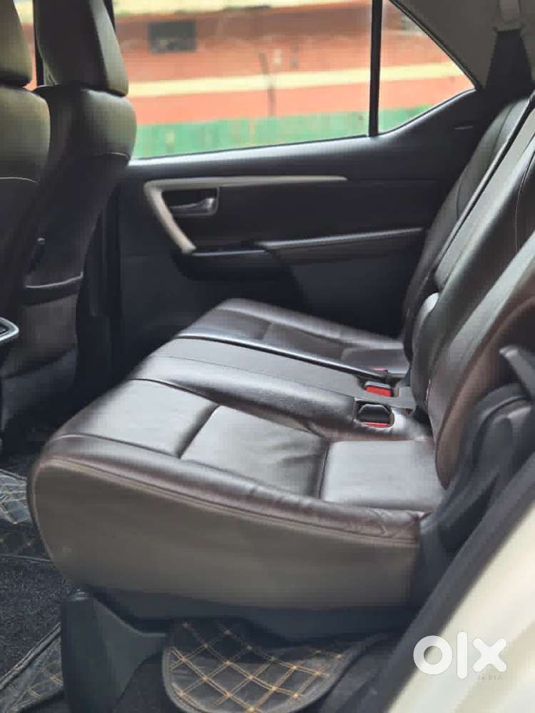 Toyota Fortuner 4x2 At 2.8 Diesel, 2018, Diesel