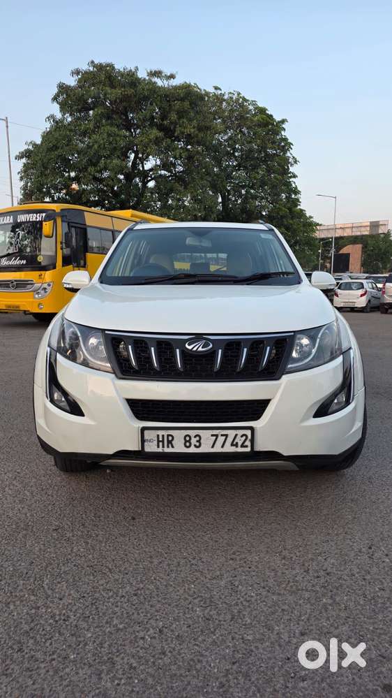 Mahindra Xuv500 At W10 Fwd, 2016, Diesel