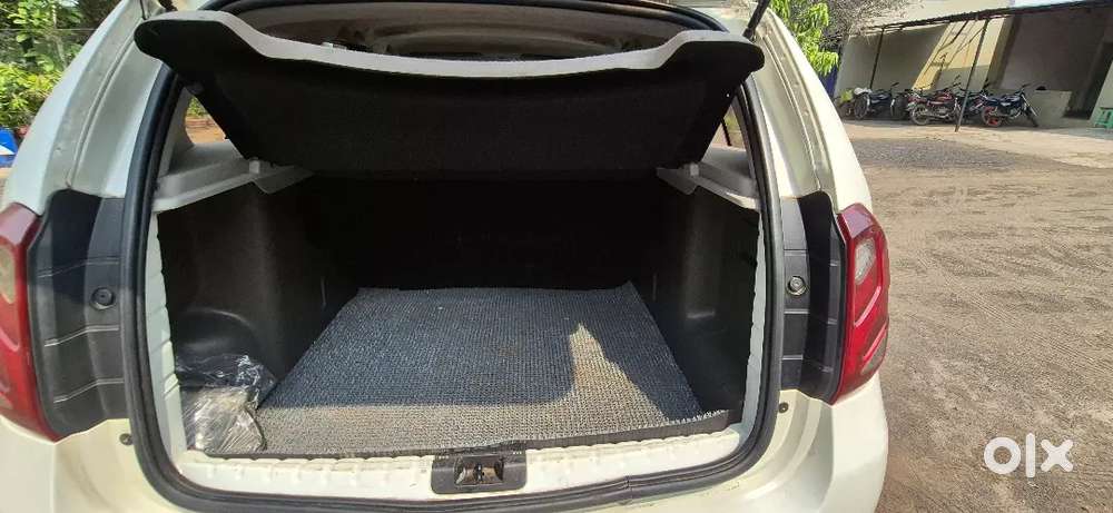 Renault Duster Automatic 2017  Turbo Engine  Excellent Condition