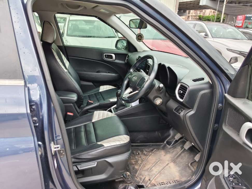 Hyundai Venue 1.2 S Plus, 2020, Petrol