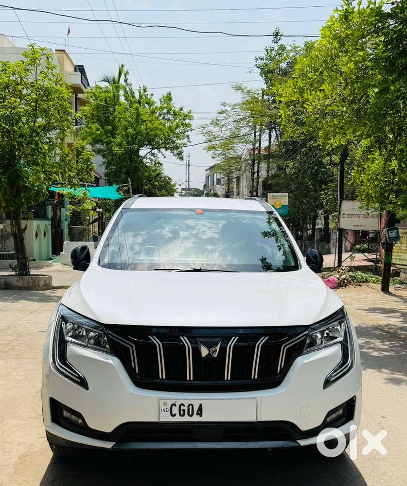 Excellent Condition Mahindra Xuv700 2022 Diesel 41000 Km Driven
