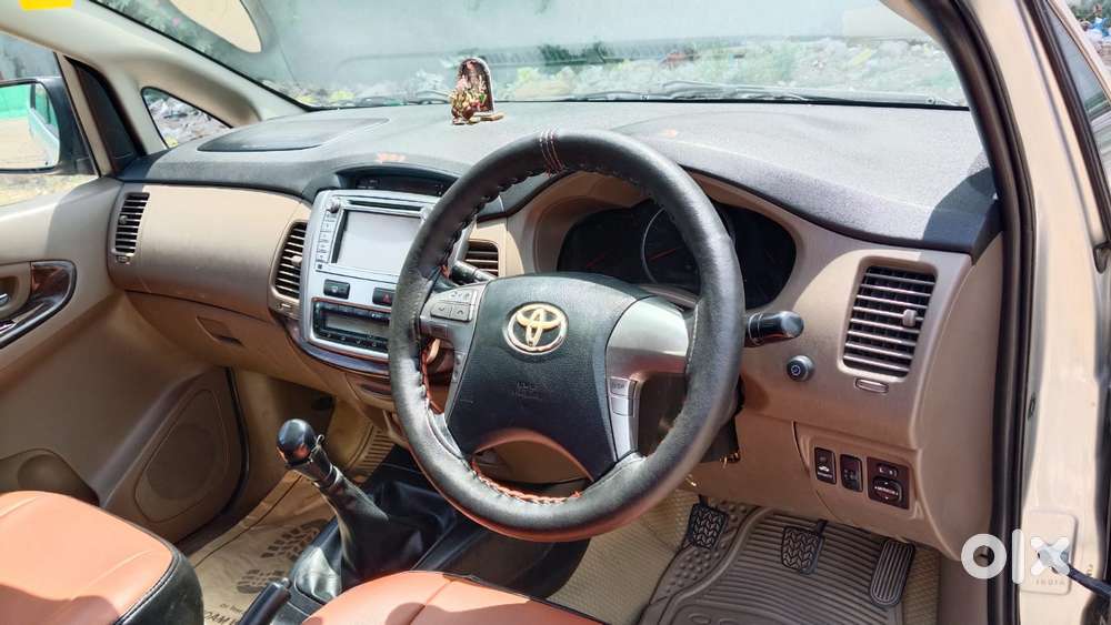 Toyota Innova 2.5 Vx 8 Str, 2015, Diesel