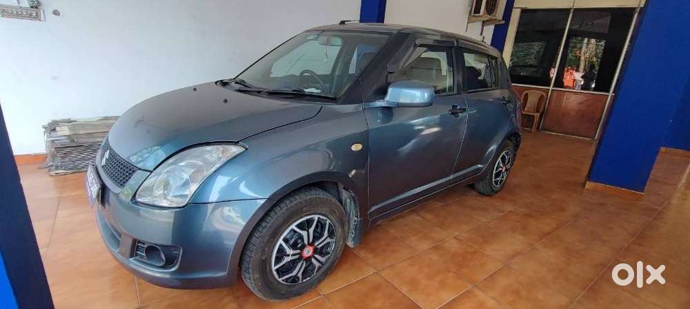 Maruti Suzuki Swift 2004-2010 1.3 Vxi, 2010, Petrol