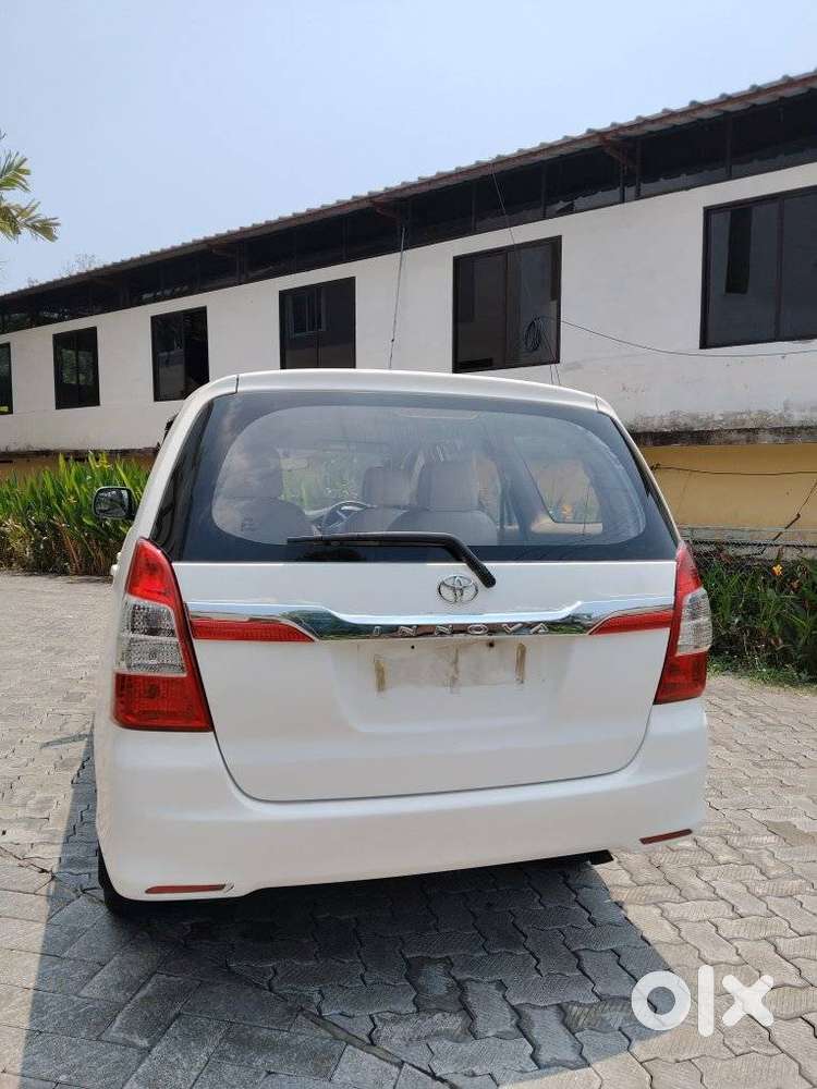 Toyota Innova 2.5 G (diesel) 7 Seater, 2015, Diesel