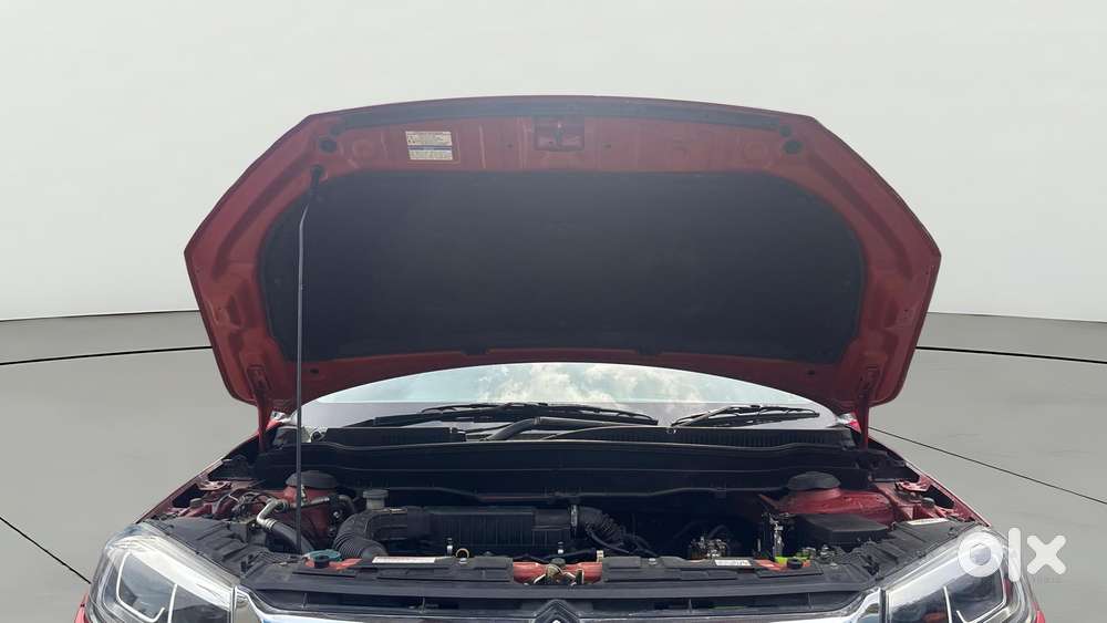 Maruti Suzuki Vitara Brezza 1.5 Vxi At, 2021, Petrol
