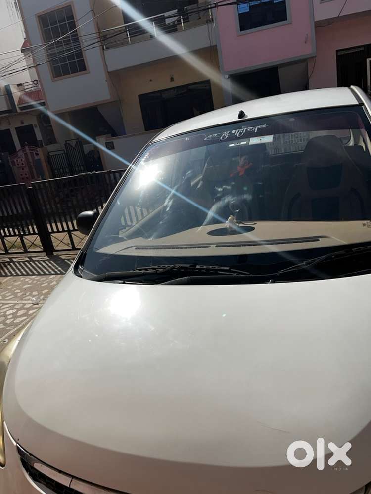 Hyundai I10 Cng Car Defence Personnel Good Condition
