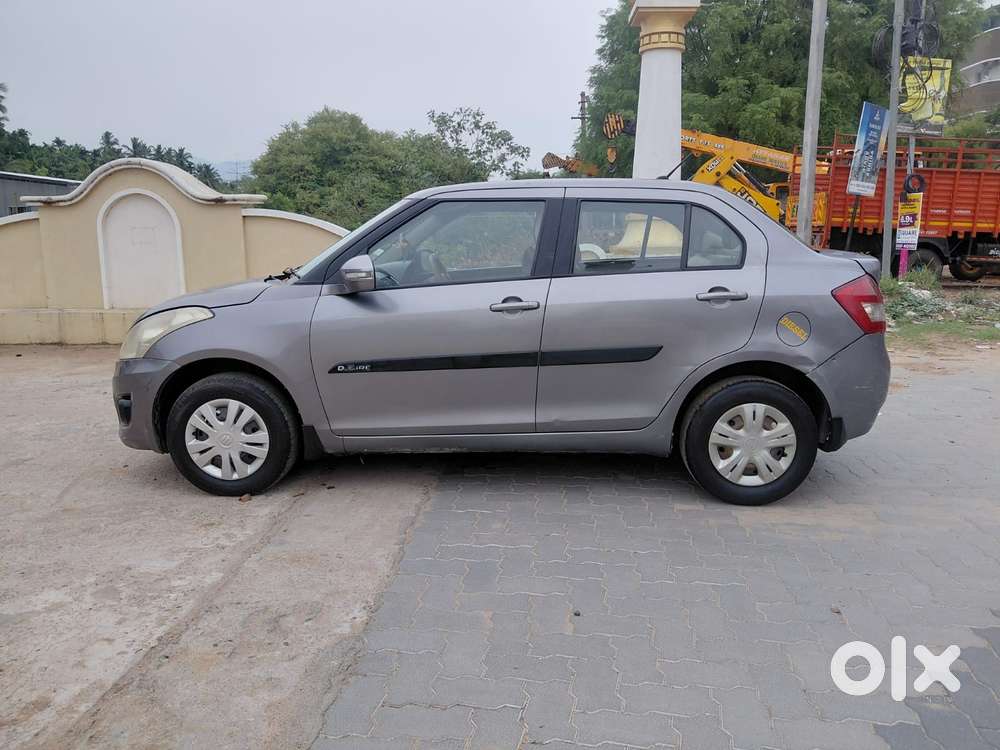 Maruti Suzuki Dzire Ags Zdi Plus, 2013, Diesel