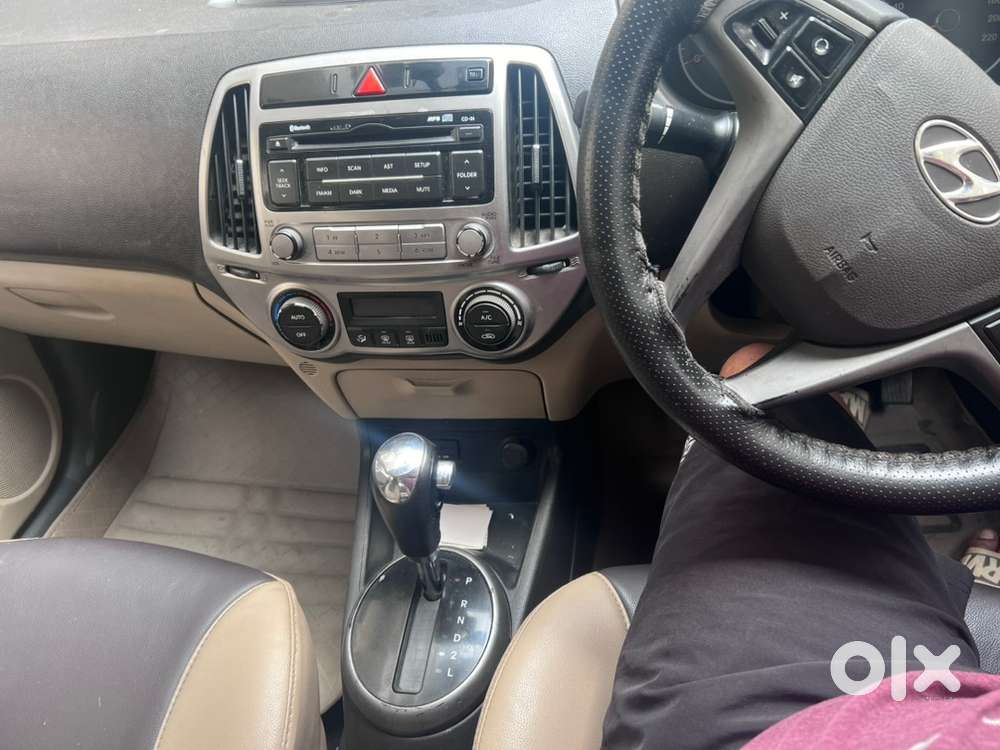 Hyundai I20 2015 Petrol+cng Automatc