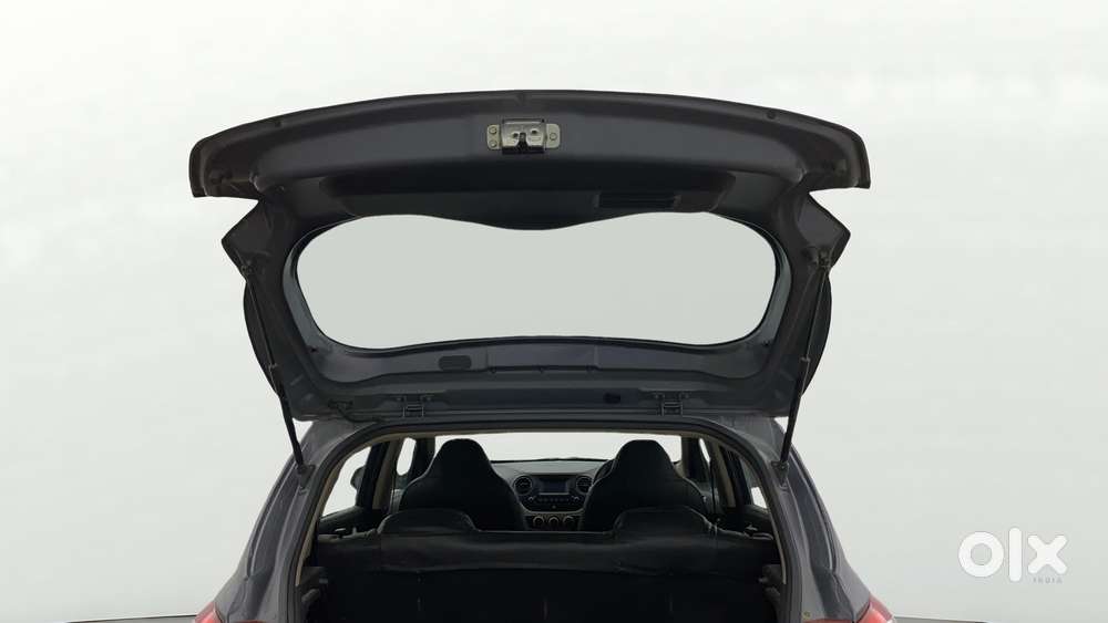 Hyundai Grand I10 Sportz 1.2 Kappa Vtvt, 2017, Petrol