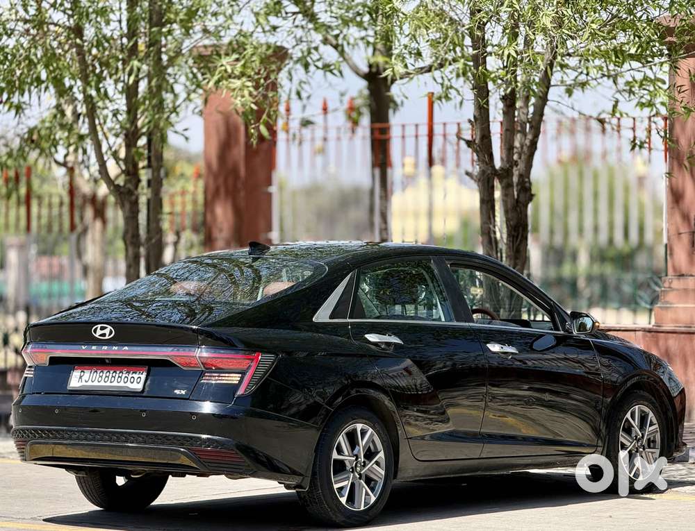 Hyundai Verna Sx 1.5 Turbo Petrol Mt Dual Tone, 2023, Petrol
