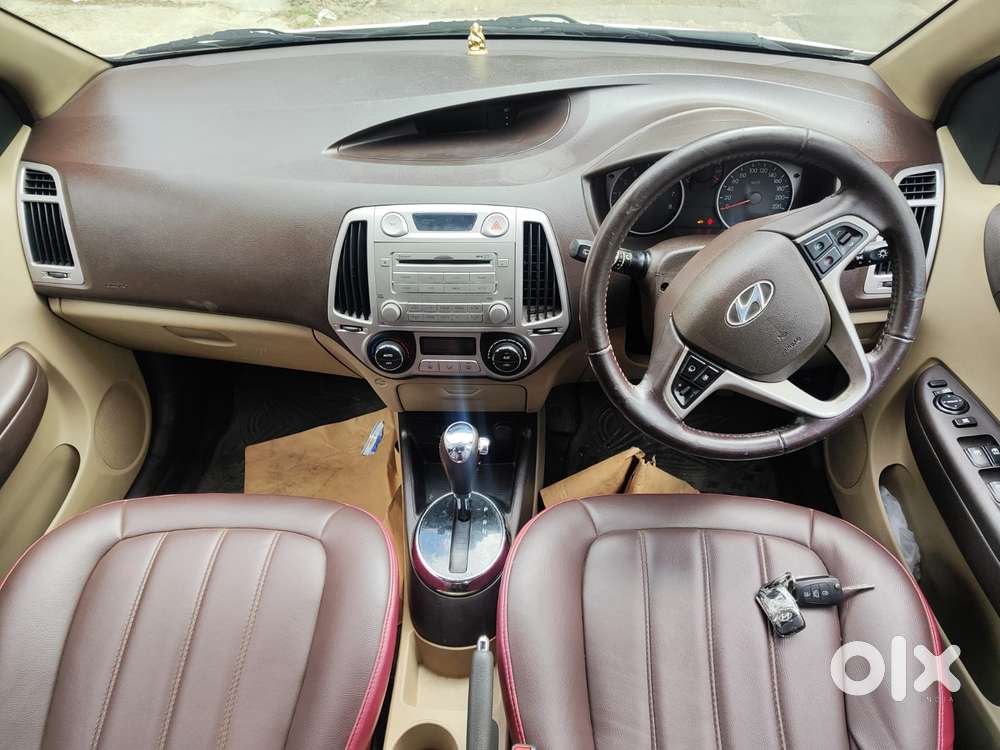 Hyundai I20 1.4 Asta At With Avn, 2011, Petrol