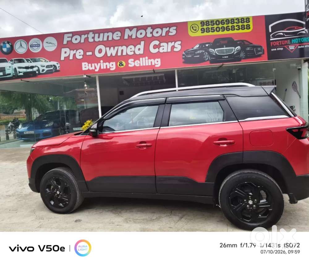 Maruti Suzuki Brezza 1.5 Zxi Cng Dual Tone, 2023, Petrol
