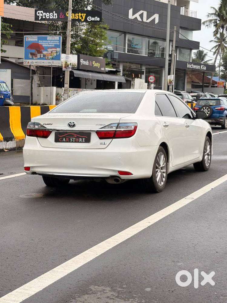 Toyota Camry Hybrid, 2018, Petrol