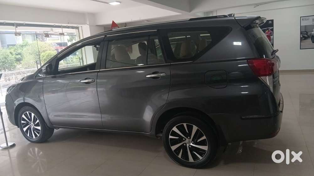 Toyota Innova Crysta [2020-ongoing] 2.4 Zx 7 Str, 2021, Diesel