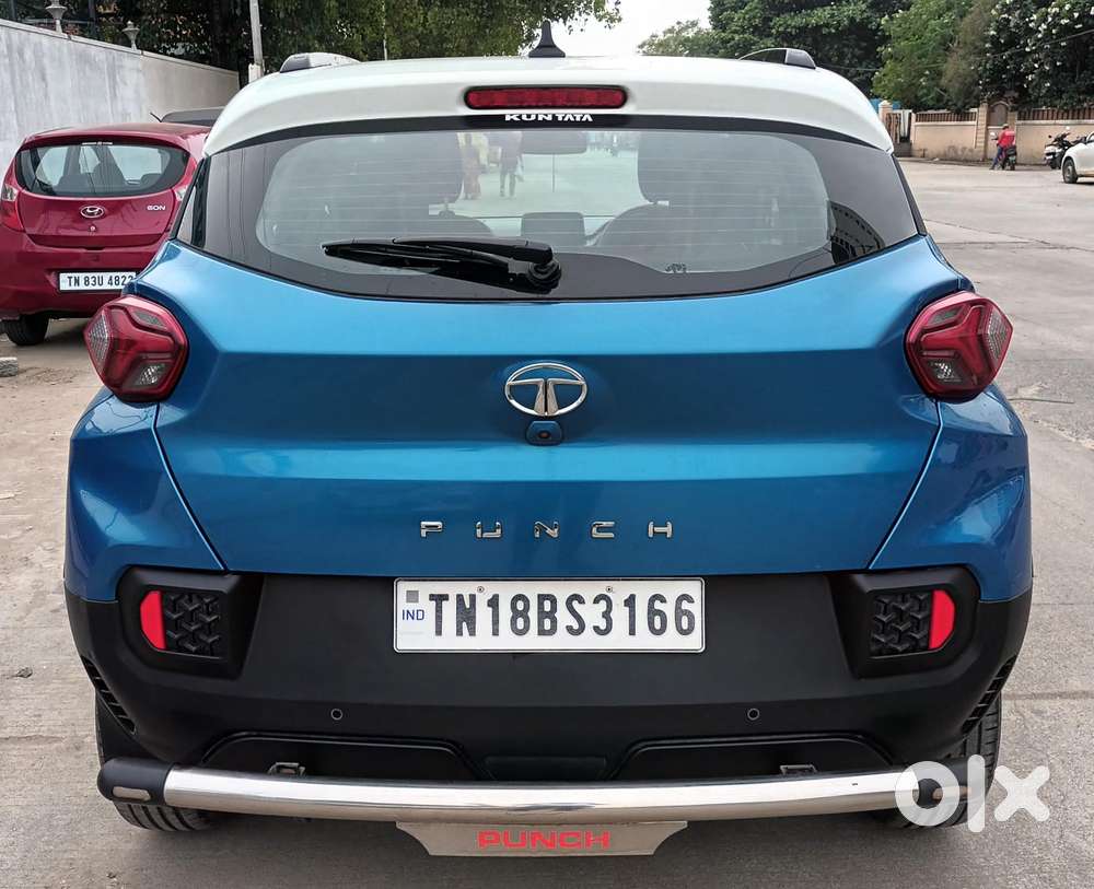 Tata Punch 1.2 Revotron Creative Amt Dual Tone, 2023, Petrol