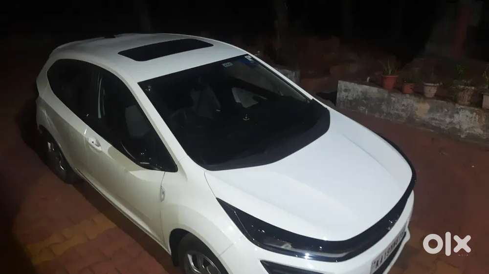 Tata Altroz 2023 Petrol 15000 Km Driven