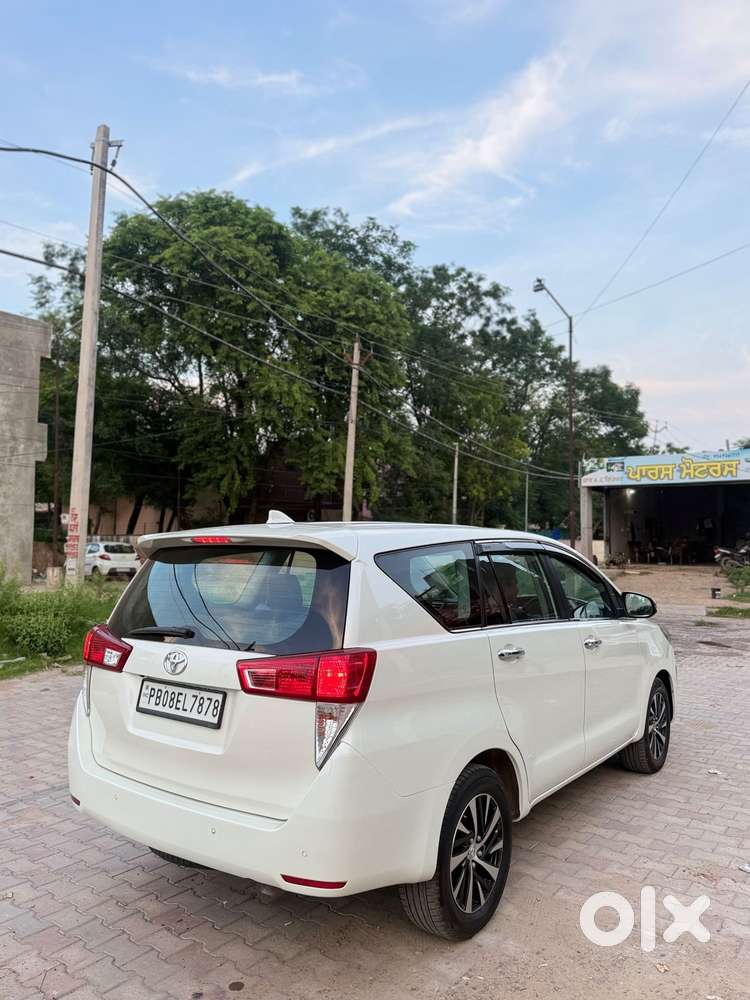Toyota Innova Crysta [2020-ongoing] 2.4 Zx 7 Str, 2021, Diesel