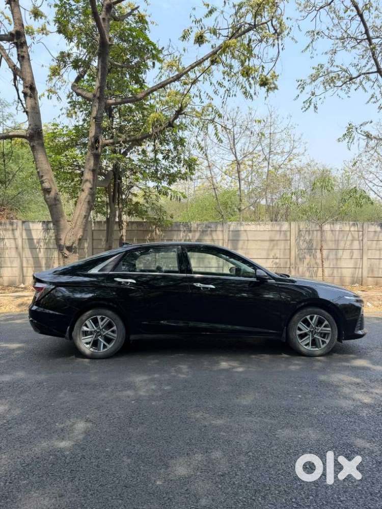 Hyundai Verna 1.5 Sx Petrol Mt, 2023, Petrol