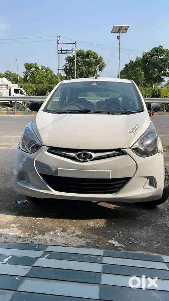 Hyundai Eon Magna 2013 Car
