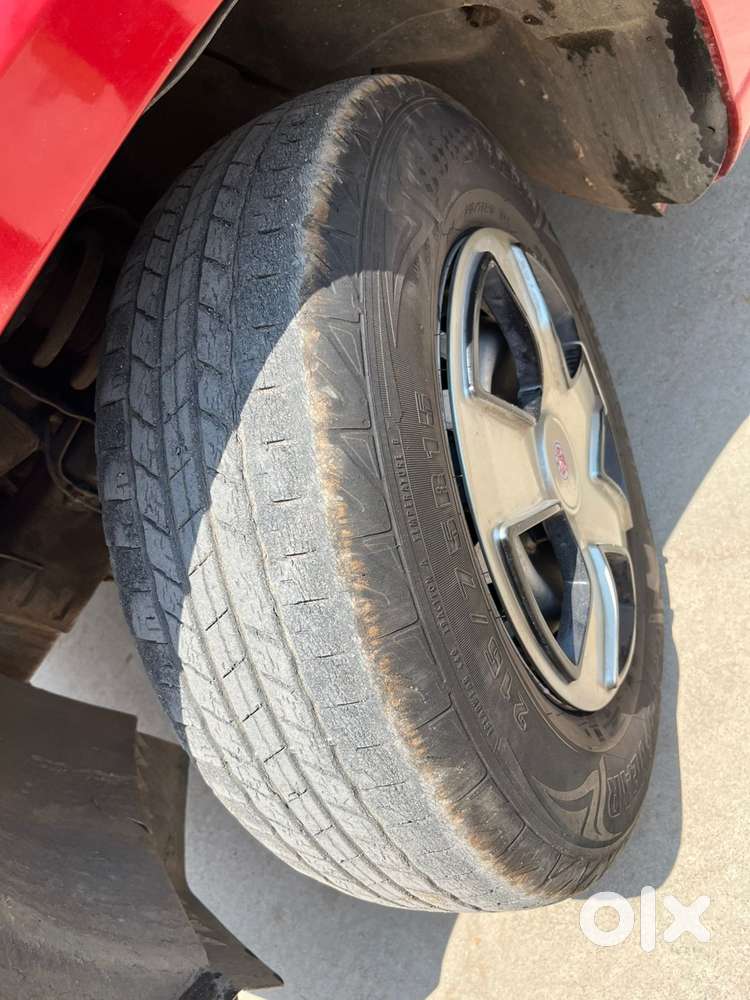 Mahindra Tuv 300 T4 Plus, 2018, Diesel