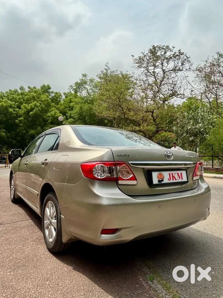 Toyota Corolla Altis, 2013, Petrol