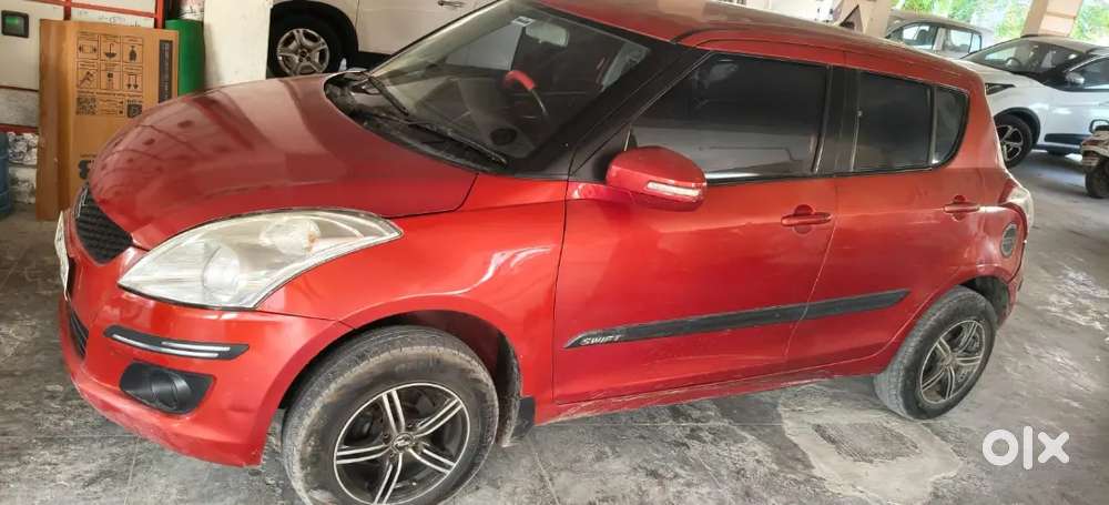 Maruti Suzuki Swift 2013 Diesel 269000 Km Driven