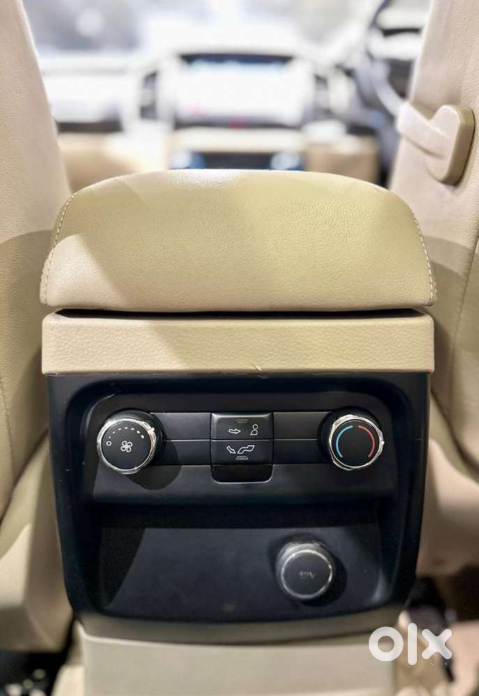 Ford Endeavour 3.2 Titanium At 4x4, 2017, Diesel