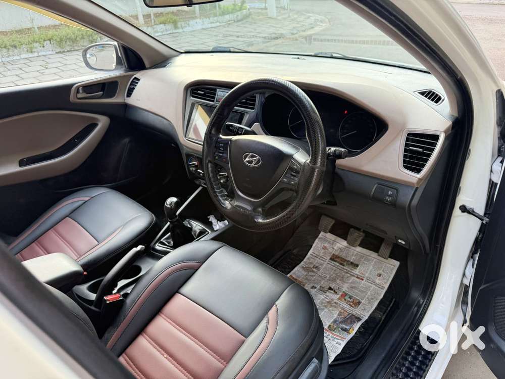Hyundai I20 Sportz 1.2 Bs-iv, 2017, Petrol