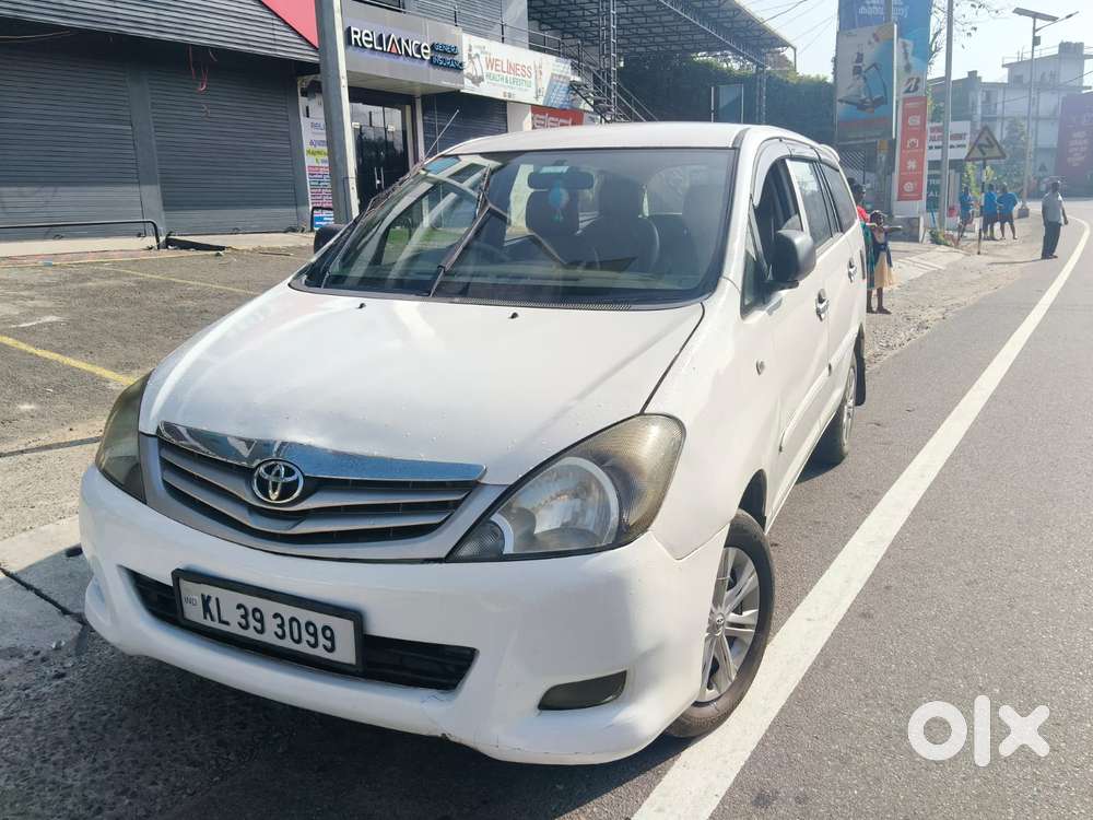 Toyota Innova 2004-2011 2.5 G4 Diesel 7-seater, 2006, Diesel