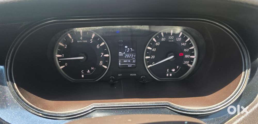 Tata Bolt Revotron Xt, 2015, Petrol