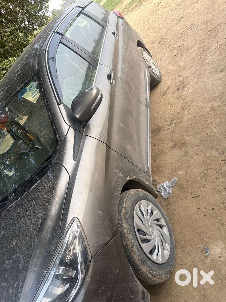 Maruti Ertiga Vxi 2025