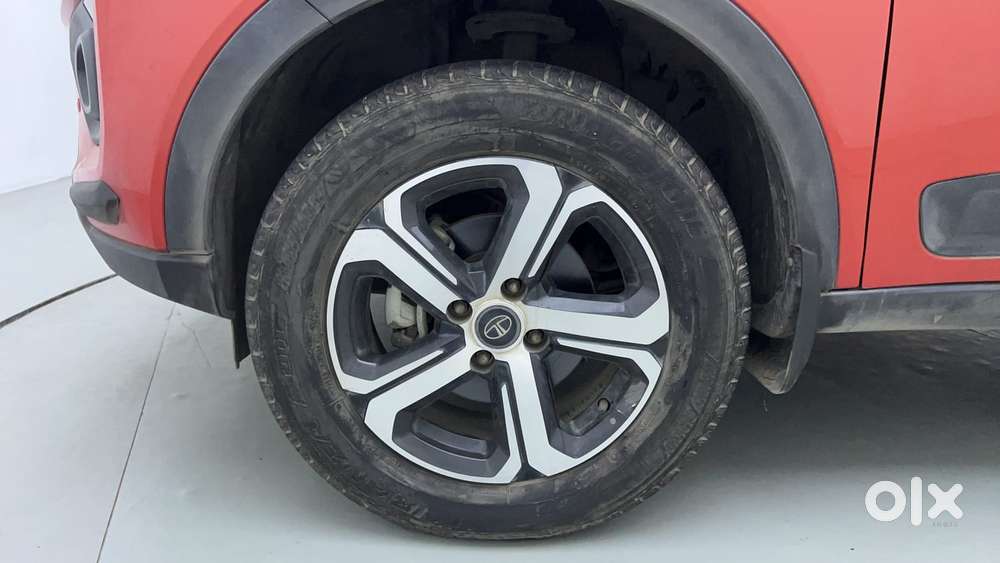 Tata Nexon 1.2 Revotron Xz Plus, 2023, Petrol