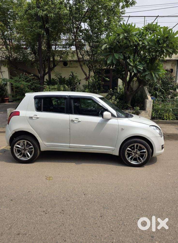 Maruti Suzuki Swift Vdi Optional, 2011, Diesel