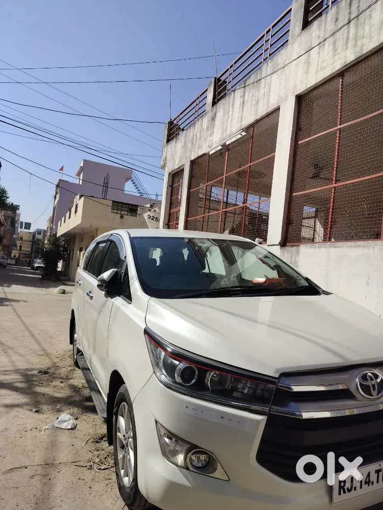 Toyota Innova Crysta 2019