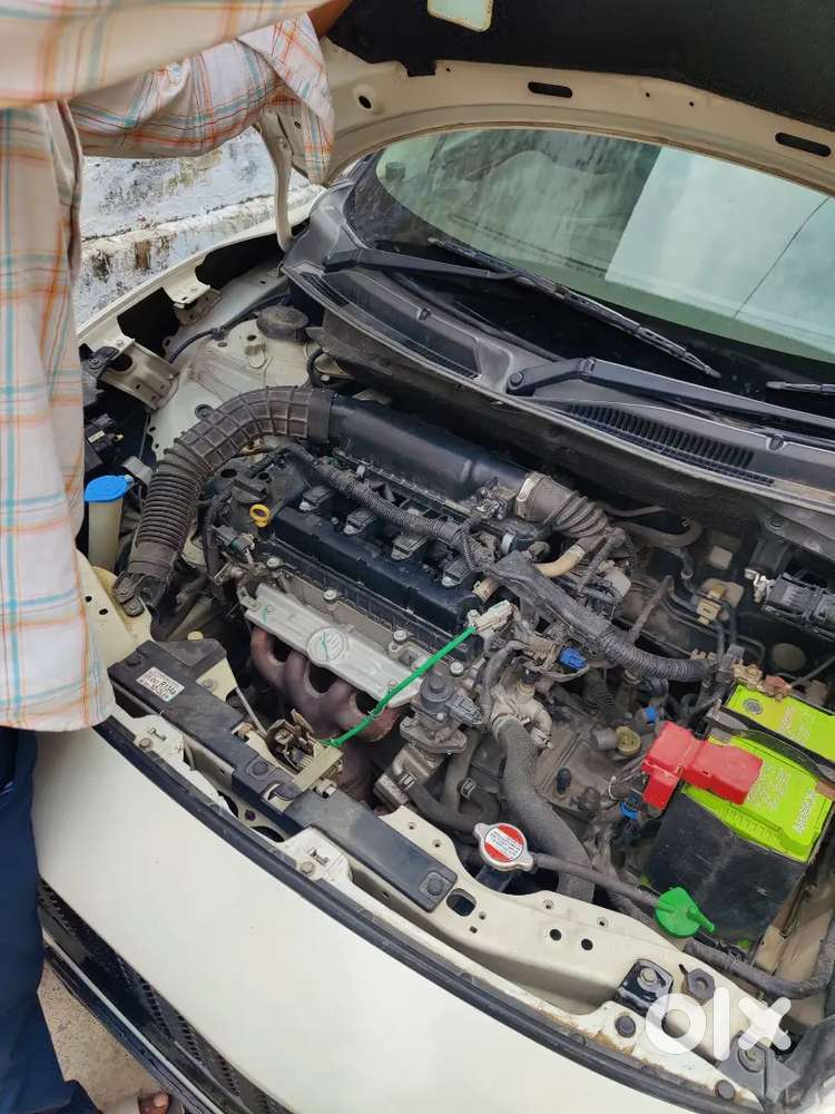 Maruti Suzuki Swift Vxi 2021