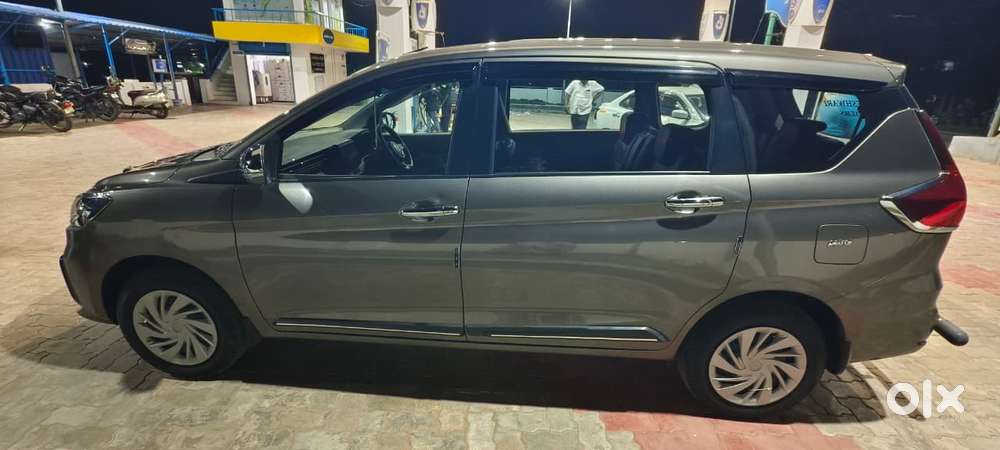 Maruti Suzuki Ertiga Vxi Shvs, 2023, Cng & Hybrids