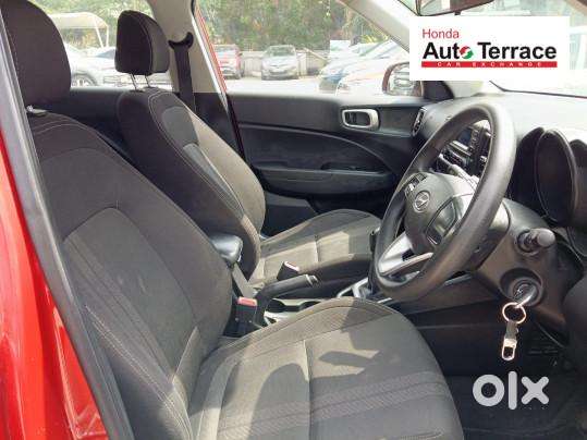 Hyundai Venue 1.2 S Plus, 2019, Petrol