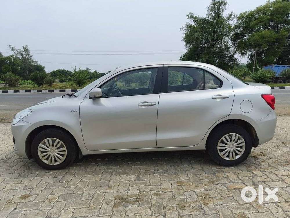 Maruti Suzuki Dzire 1.2 Vxi Amt, 2019, Petrol