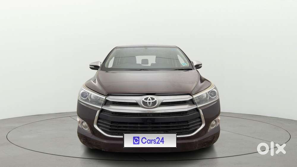 Toyota Innova Crysta 2.7 Zx At, 2016, Petrol