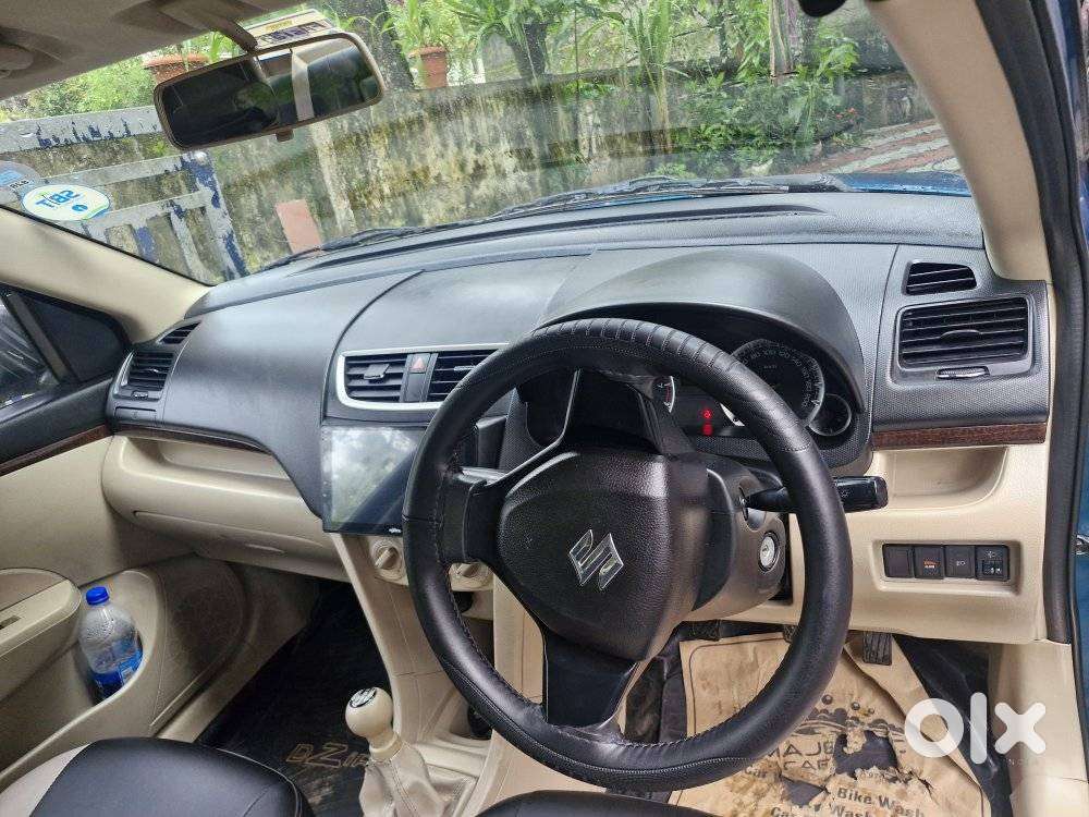 Maruti Suzuki Swift Dzire Vxi Optional, 2012, Petrol
