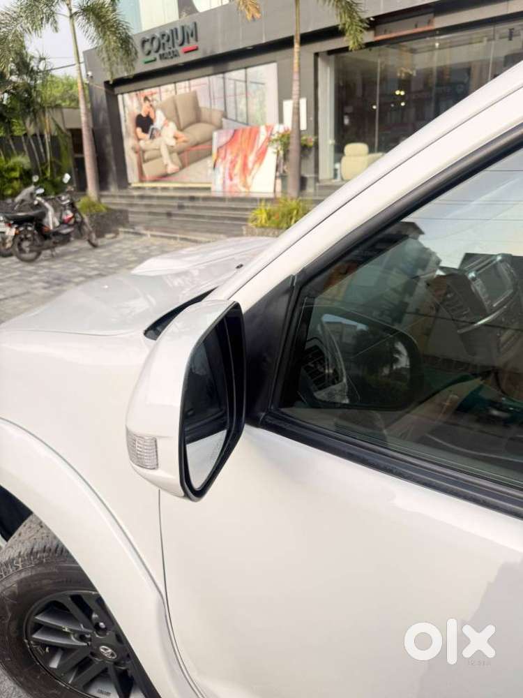 Toyota Fortuner 3.0 4x2 Automatic, 2015, Diesel