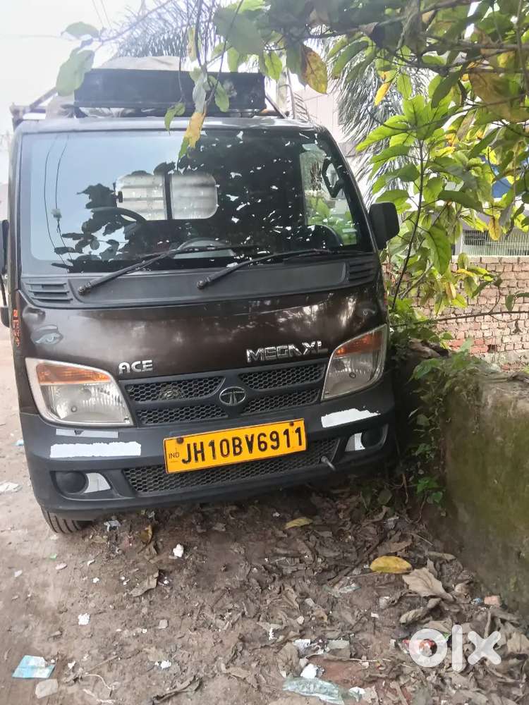 Mega xl in good condition TATA company