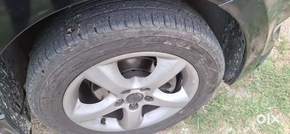 Skoda Rapid 1.6 Active 2014