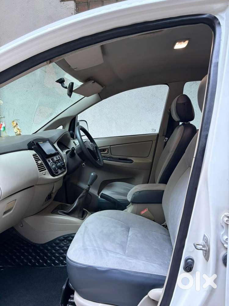 Toyota Innova 2012 Diesel Well Maintained