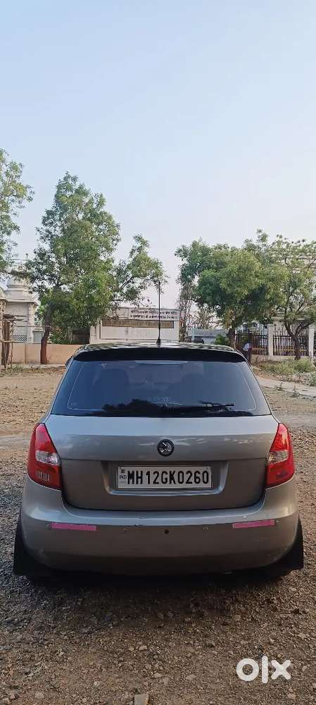 Skoda Fabia 2010 Petrol + Cng, 92000 Km Driven,