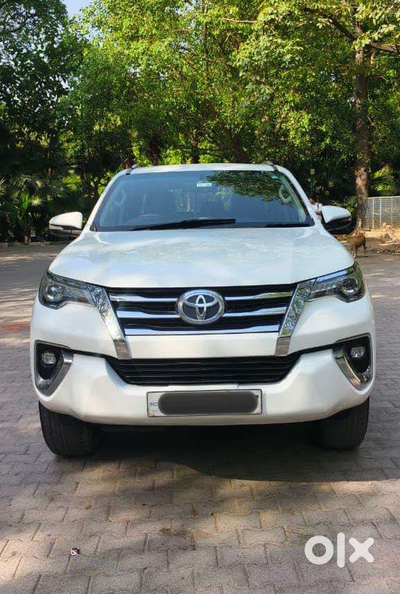 Toyota Fortuner 4x2 At 2.8 Diesel, 2019, Diesel