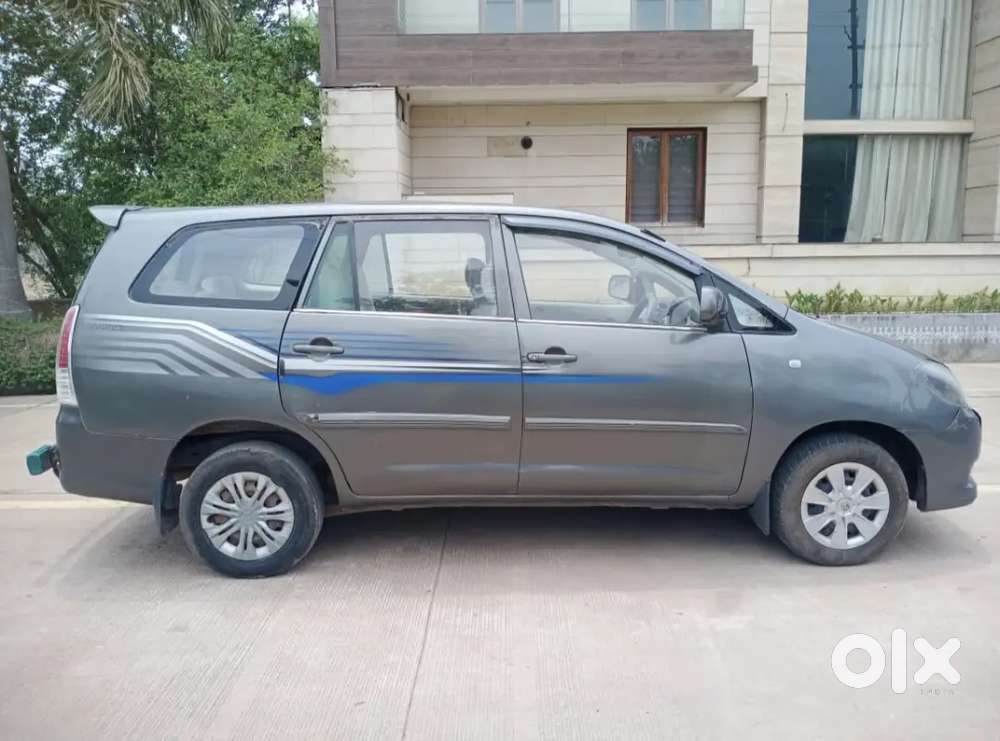 Toyota Innova 2.5 Gx 2011