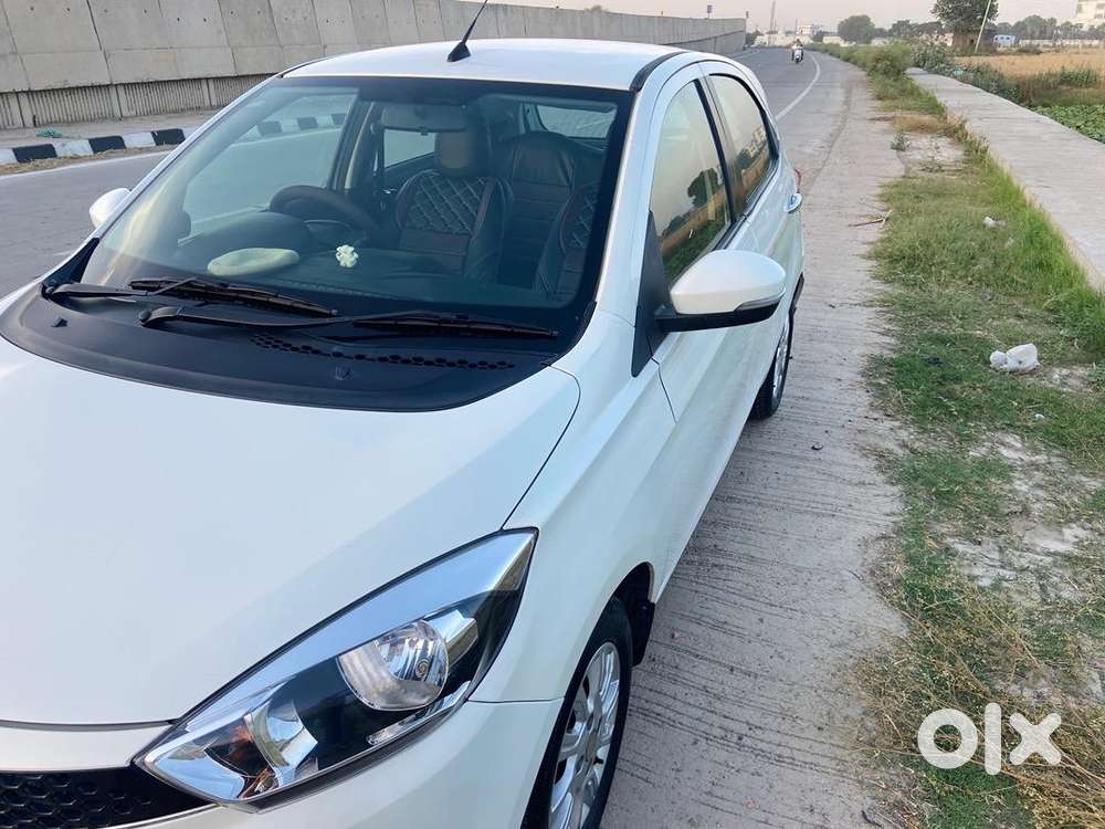 Excellent Condition , Skrecth Less