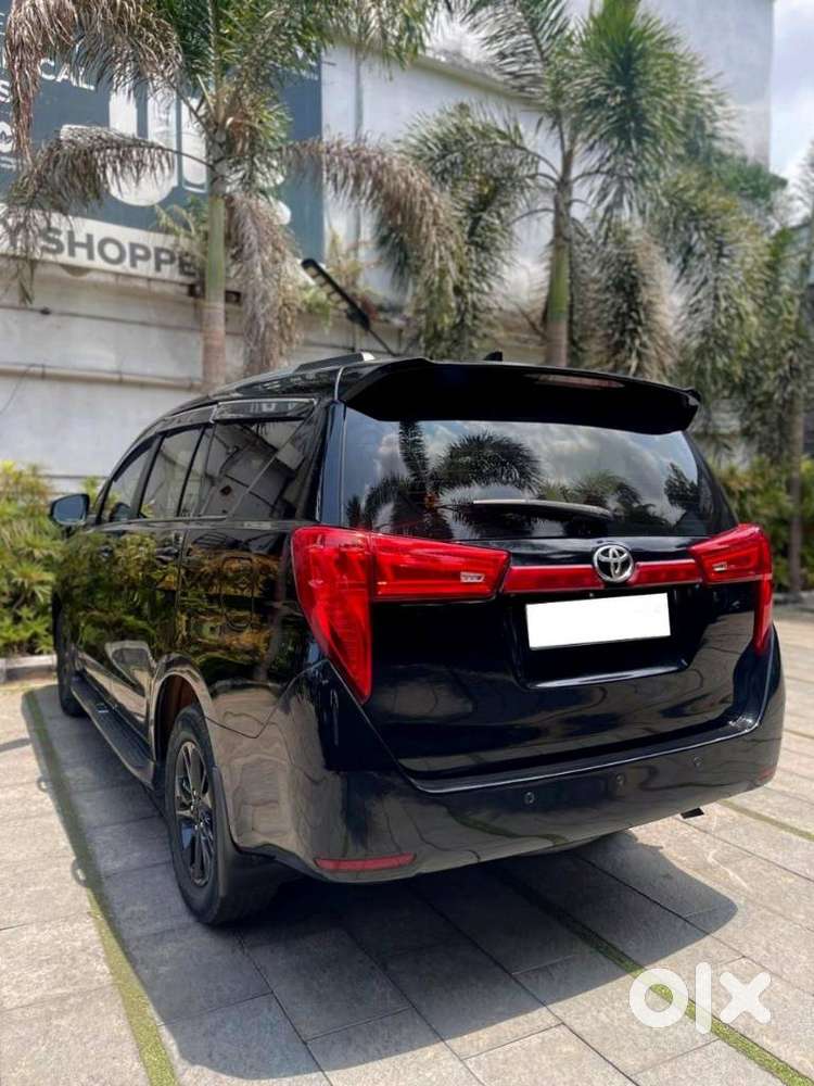 Toyota Innova Crysta 2.4 G Mt, 2018, Diesel